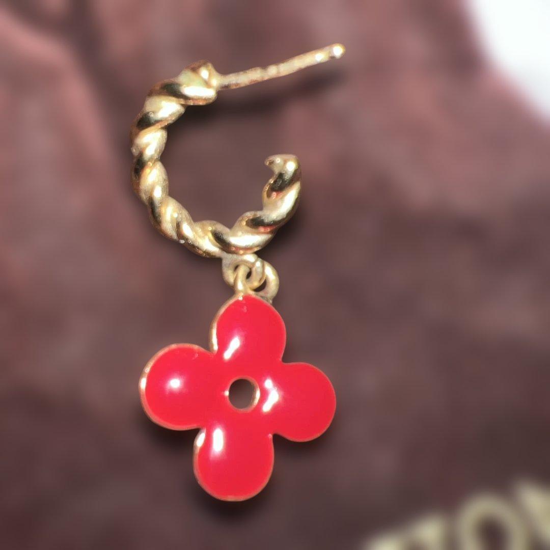 美品LOUISVUITTONブークドレイ　ユスイートモノグラムピアス３点セット