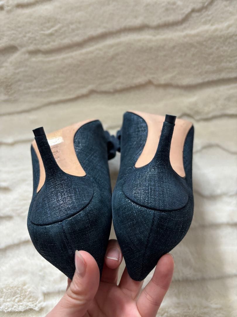 極美品⭐️Tory Burch ダークブルー リボン付きハイヒール