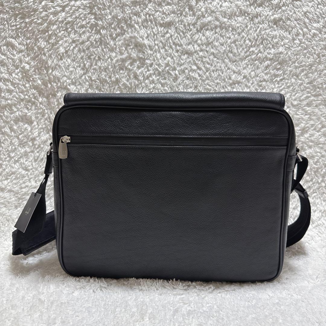 極美品！タグ付！dunhill メッセンジャーバッグ　牛革　ブラック　レザー