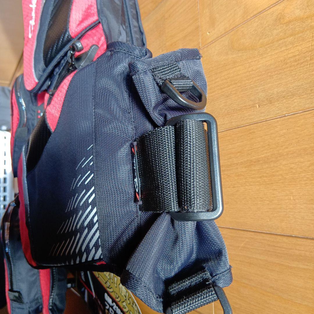 週末値下げオマケ付美品がまかつフローティングベストGM−2188レッド、Lサイズ