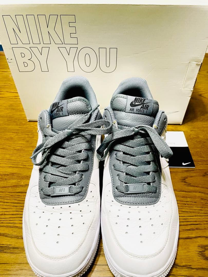 Nike Air Force 1 BY YOU ホワイト/グレー