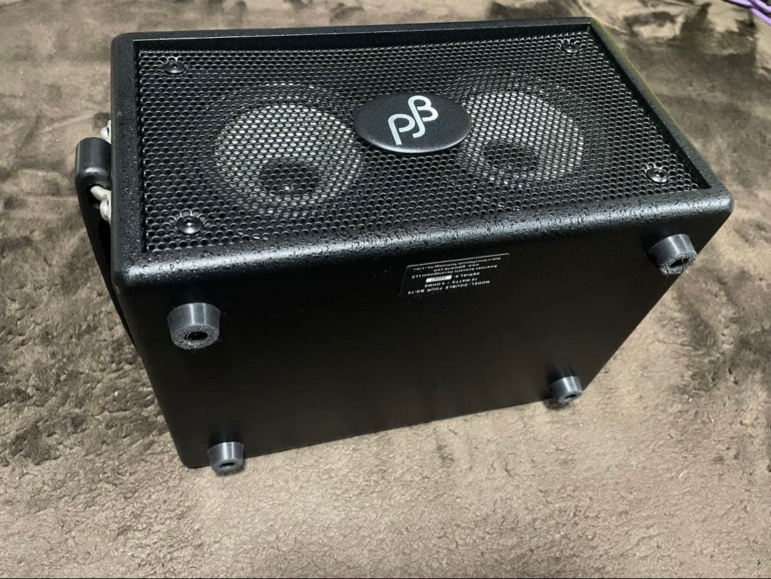 PHIL JONES BASS DOUBLE FOUR ベース用アンプ