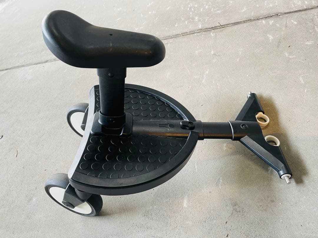 ストッケ　YOYO ボード