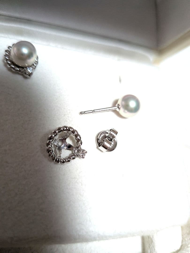 最終お値下げ★現行品　ミキモトパールピアス　極美品168300円　付属品付未使用