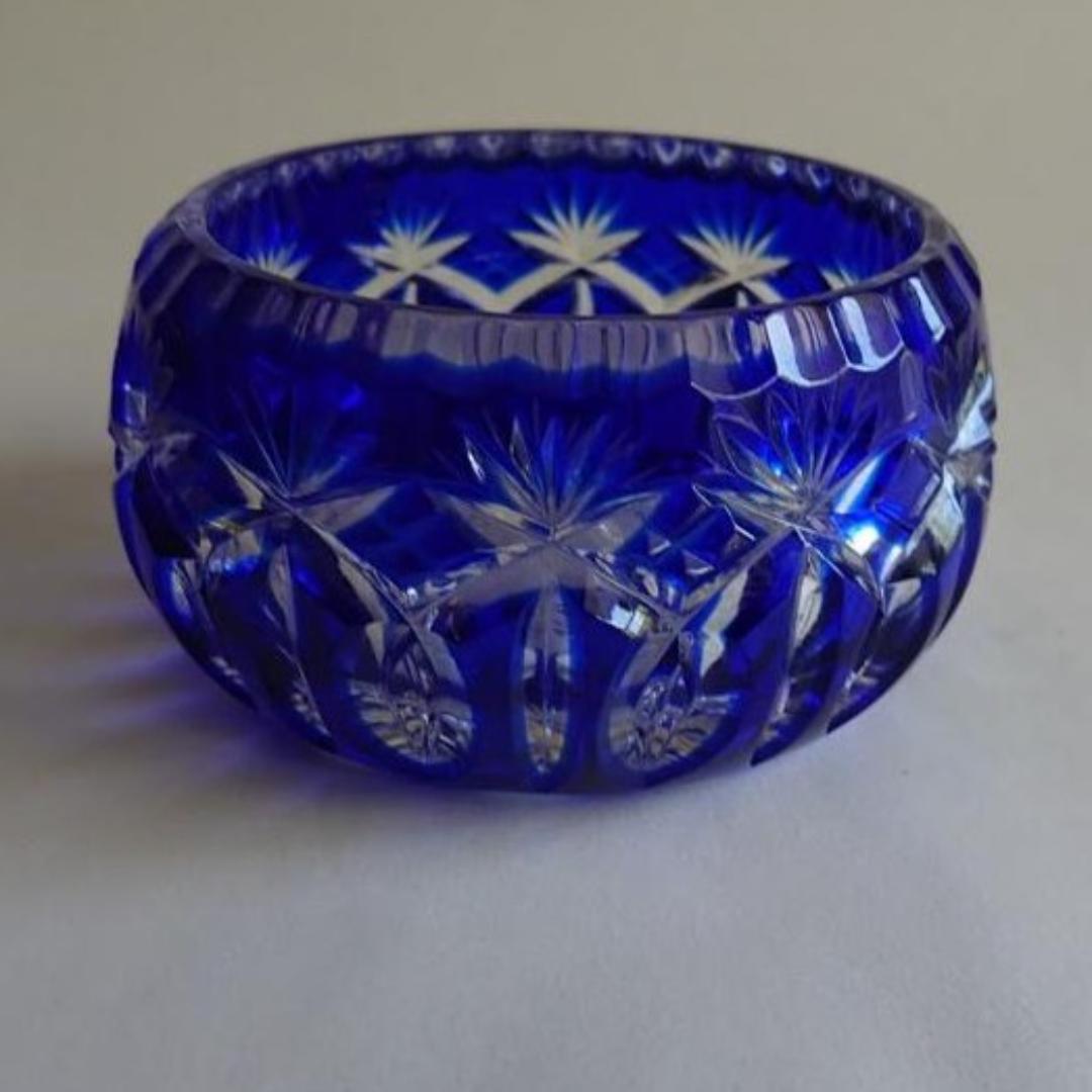 ポーランド製　カットグラス小物入れ