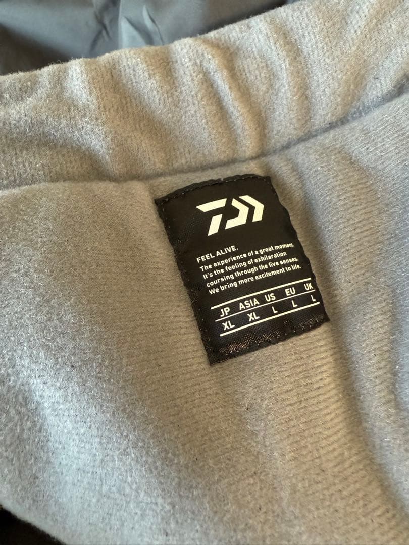 ダイワ　冬用フィッシングウェア上下　XL