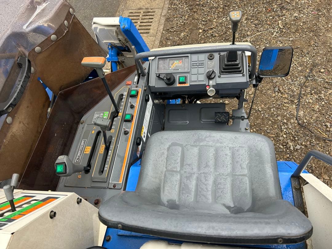 宮崎　イセキ　2条刈り コンバイン 13馬力 こぎ深さ自動ディーゼル　 動画あり