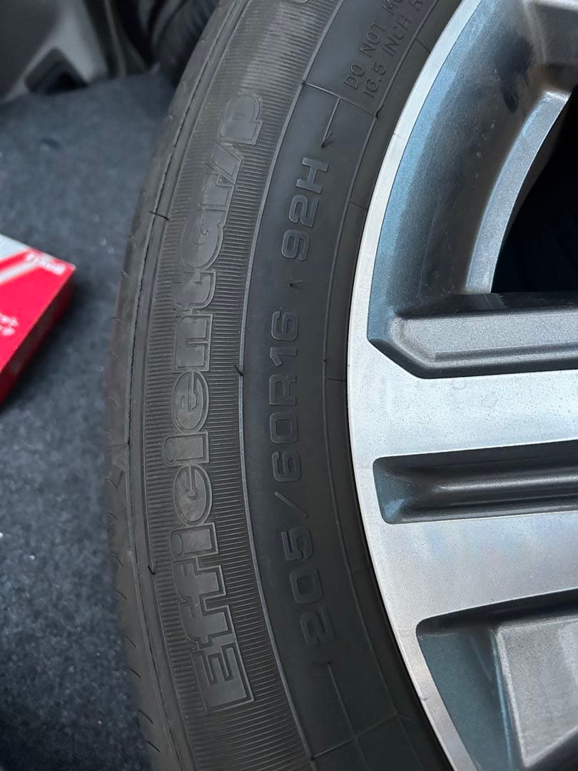 ホンダ　ステップワゴン　タイヤ&ホイール　4本セット　16インチ