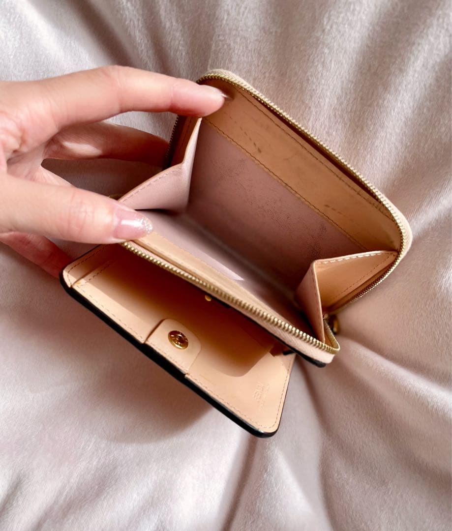 FENDI フェンディ エフイズ 二つ折り財布