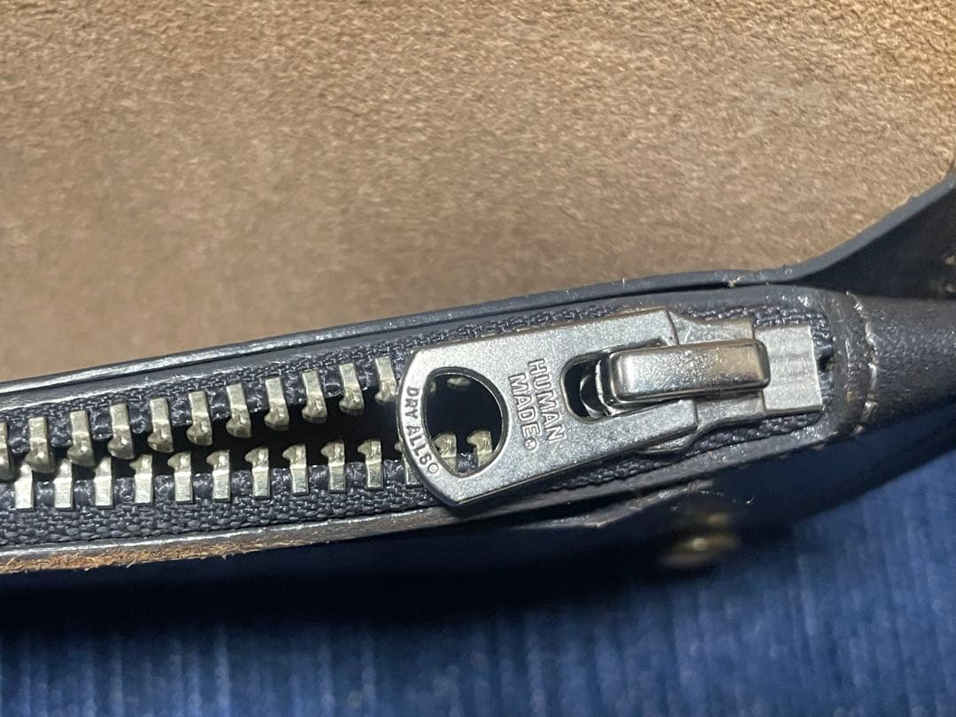 ヒューマンメイド　財布