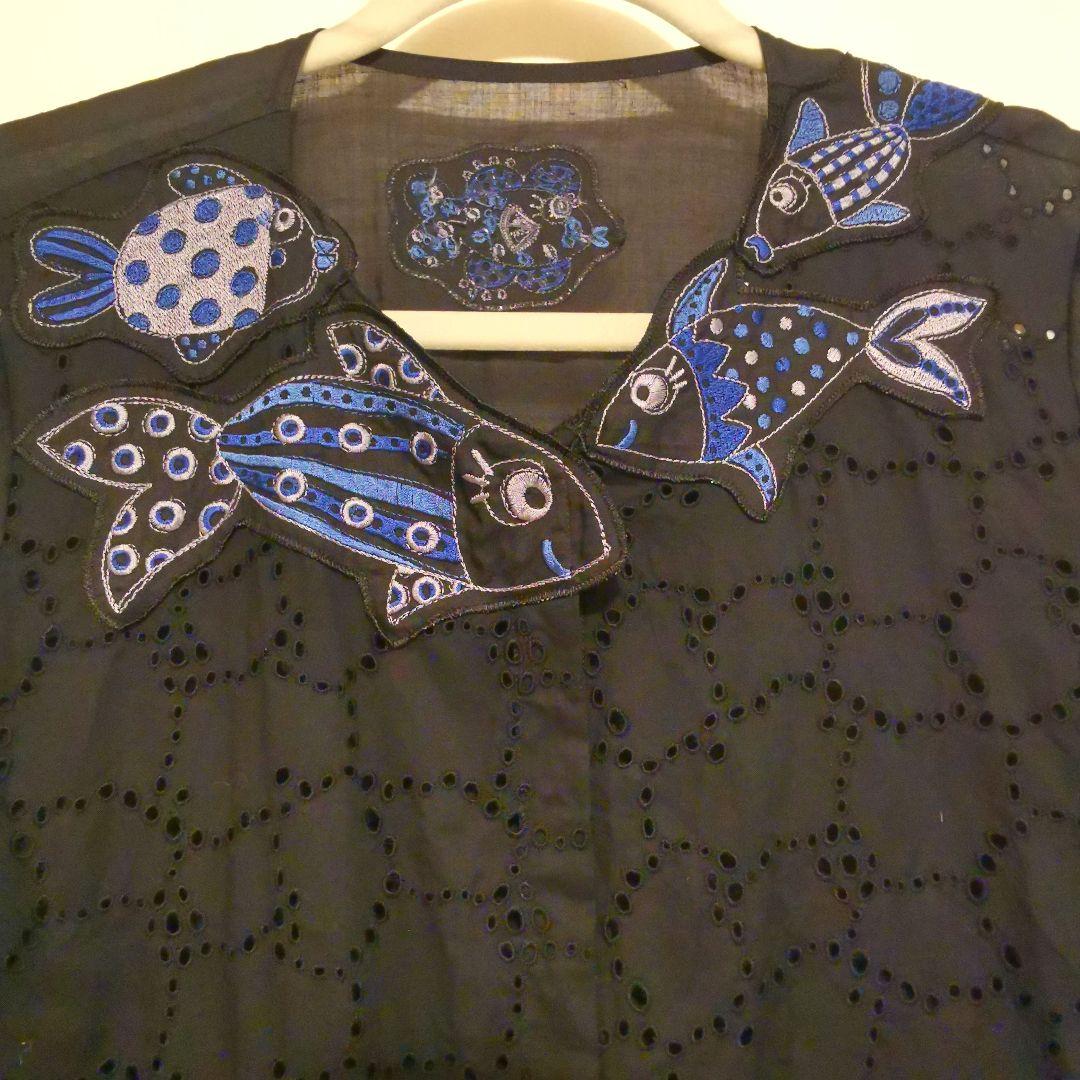 【美品】トクコプルミエヴォル レースと海モチーフ刺繍 半袖シャツ Aライン