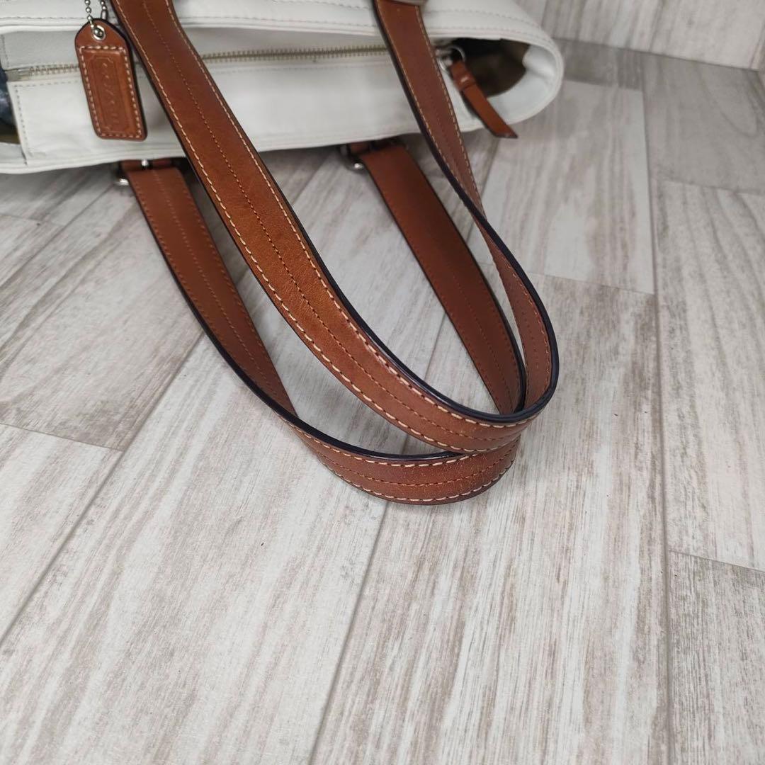 40 COACH コーチ　レザー　ハンドバッグ　トートバッグ