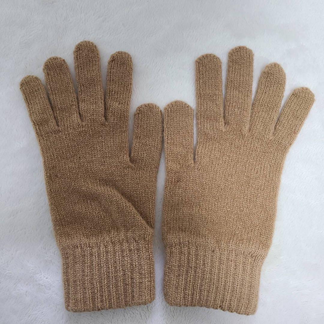 未使用級BURBERRY LONDONバーバリーキッズ　マフラー、帽子、手袋 ⓷