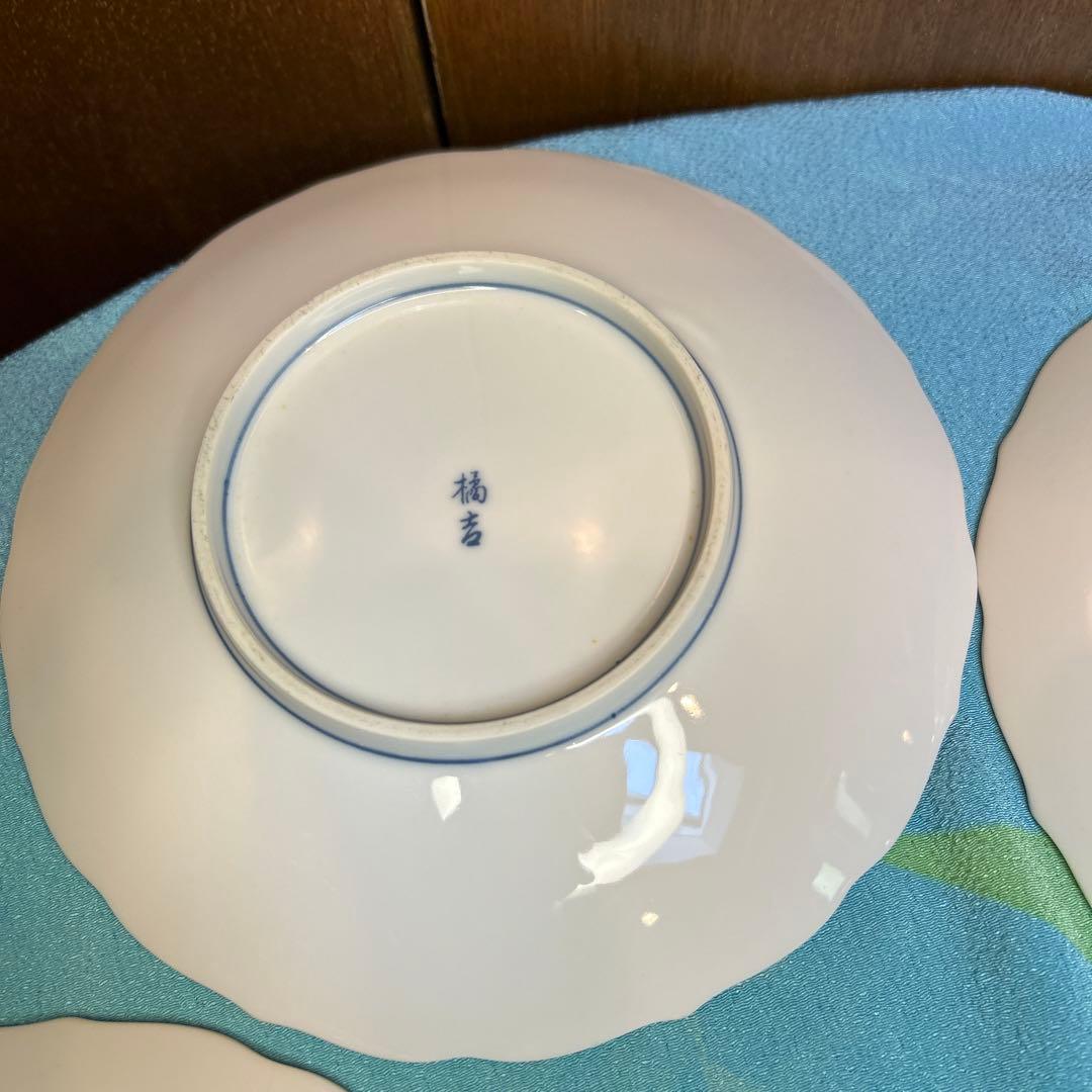 たち吉橘吉　染付花紋　輪花唐草牡丹　大皿/中皿揃え5枚/小皿揃え5枚三種セット