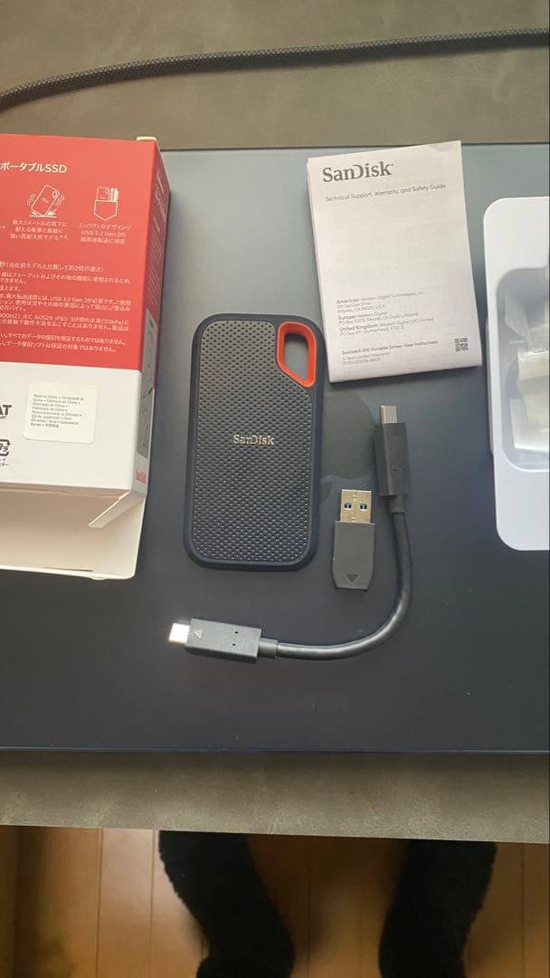 外付けハードディスク・ドライブ SanDisk 2TB Extreme Portable SSD