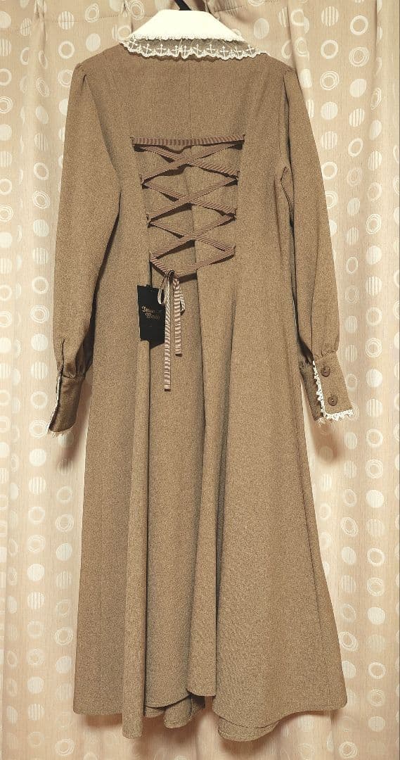 イノセントワールド　ワンピース　モカ✕生成