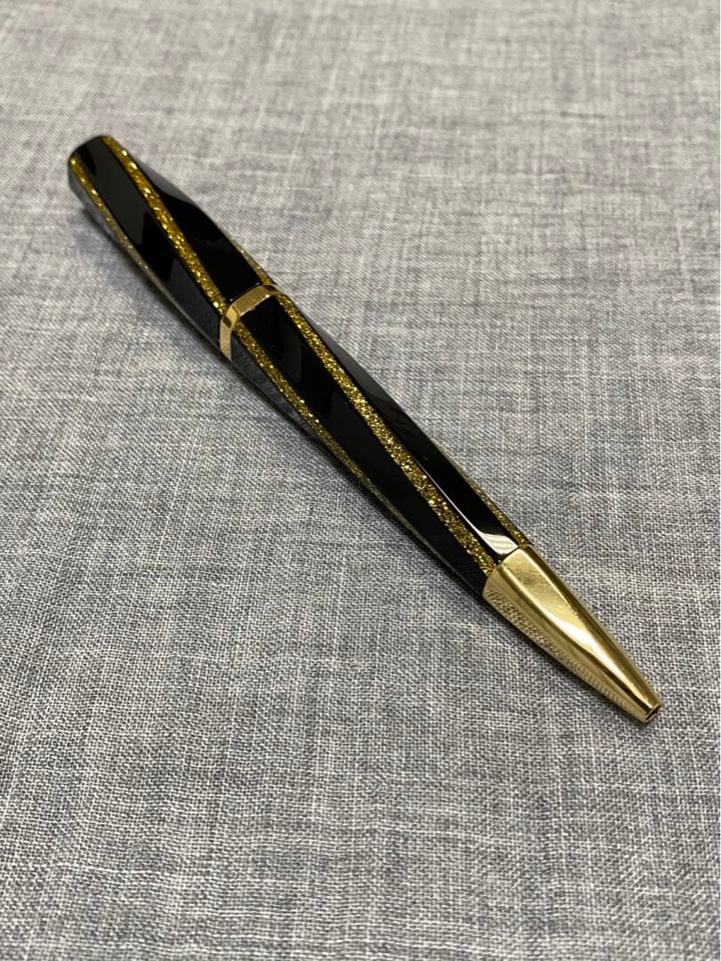 ビスコンティ　VISCONTI　ディヴィーナ　ボールペン