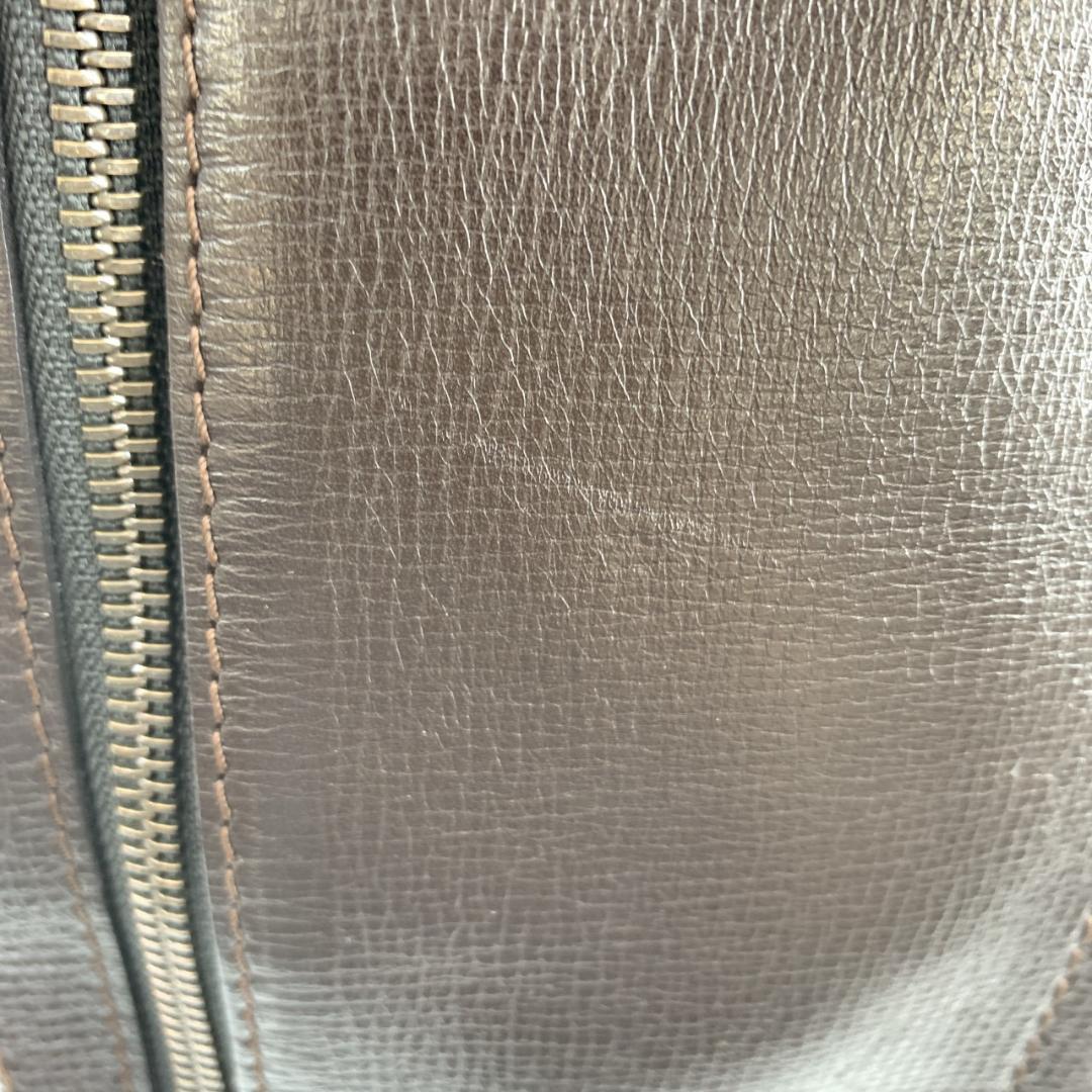 ルイヴィトン ユタ スィウ ボディバッグ ショルダーバッグ M92535