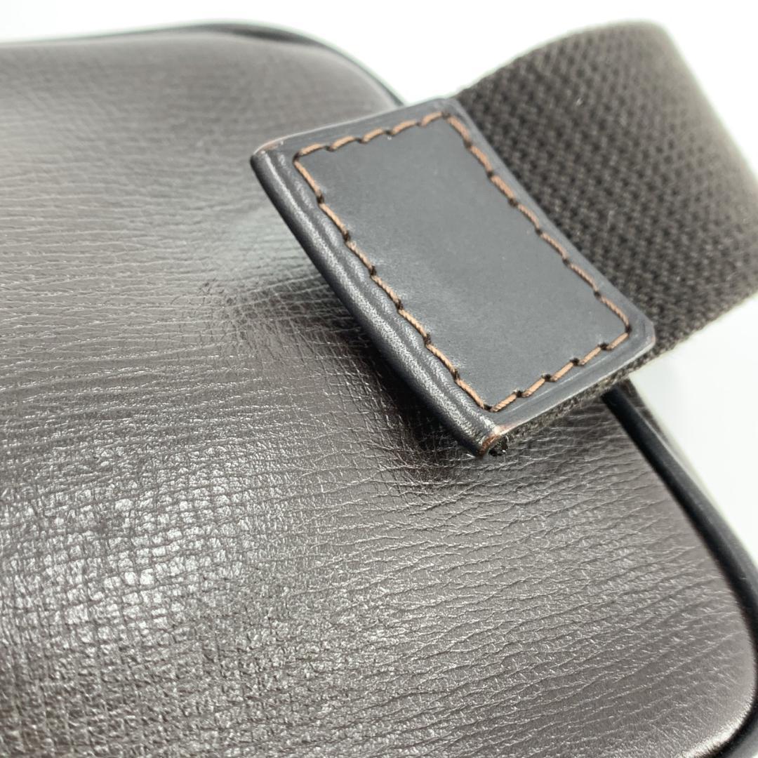 ルイヴィトン ユタ スィウ ボディバッグ ショルダーバッグ M92535