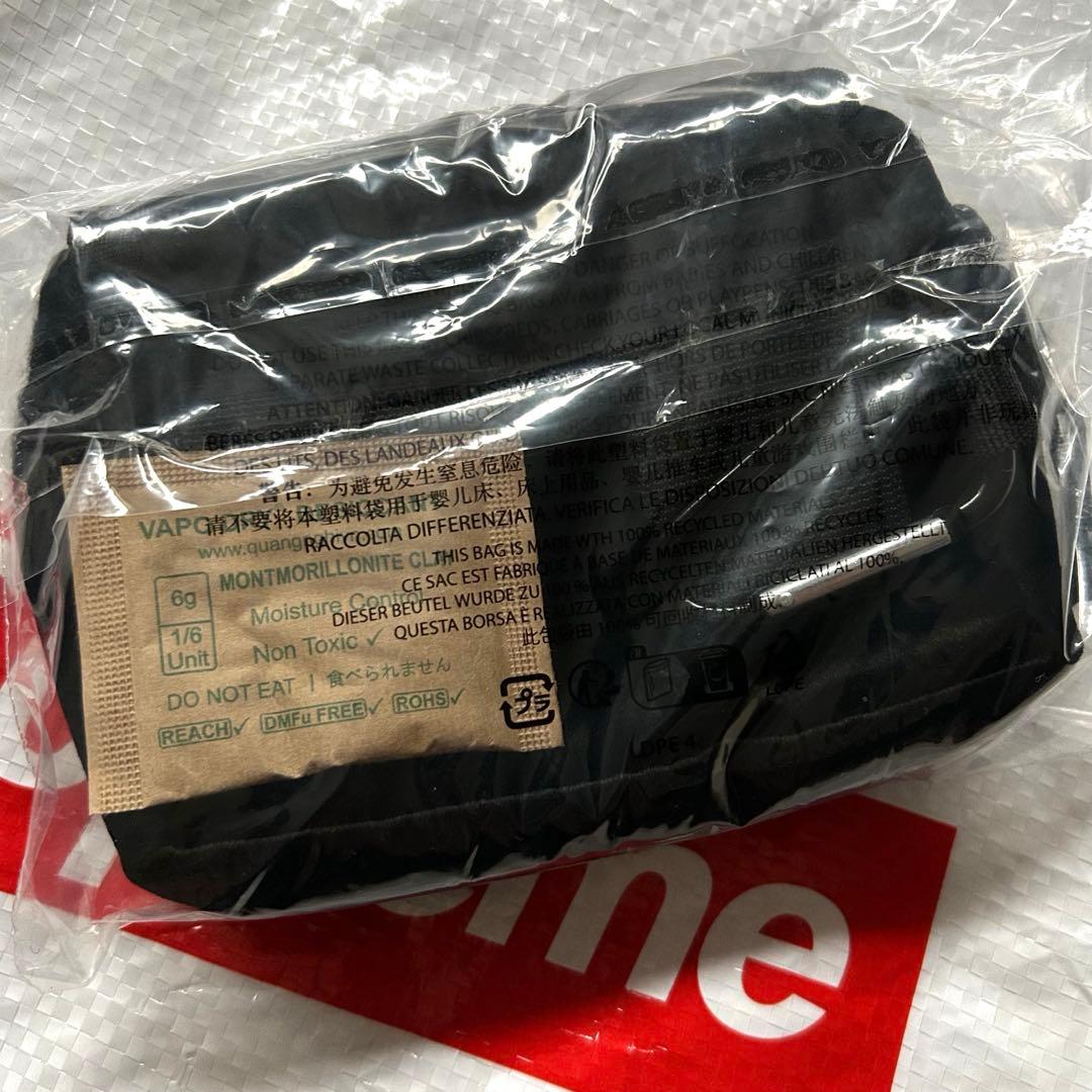 25AW Supreme Velvet Mini Pouch Black 黒