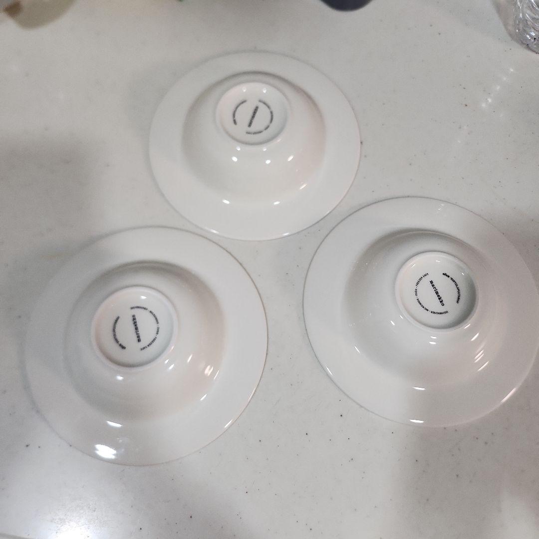 marimekko 黒い円形模様の皿3枚セット