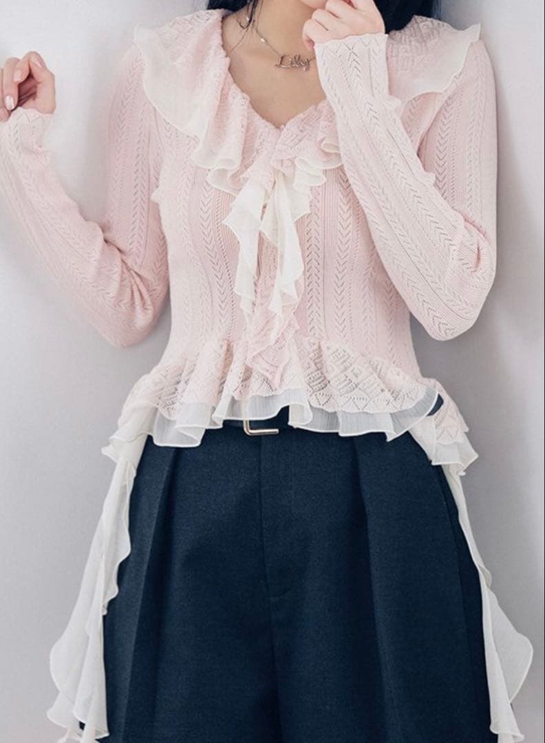 ボリュームフリルニットトップス