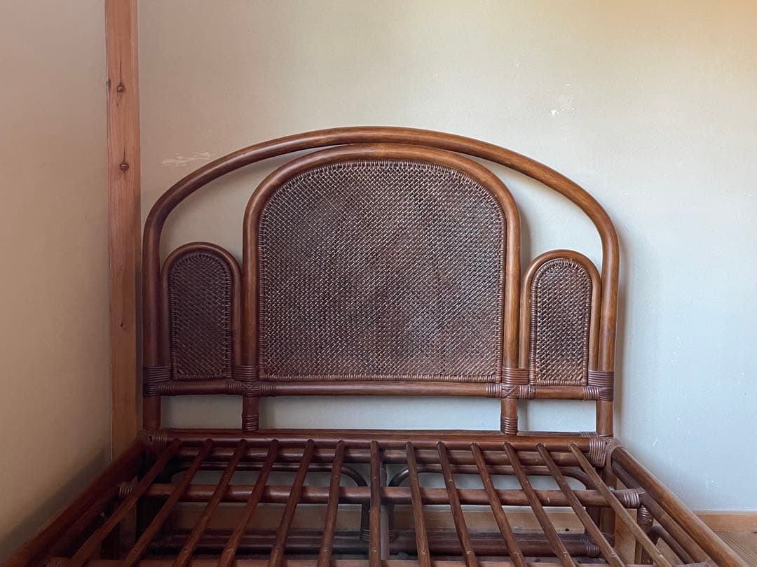 ラタン シングルベッドフレーム ブラウン