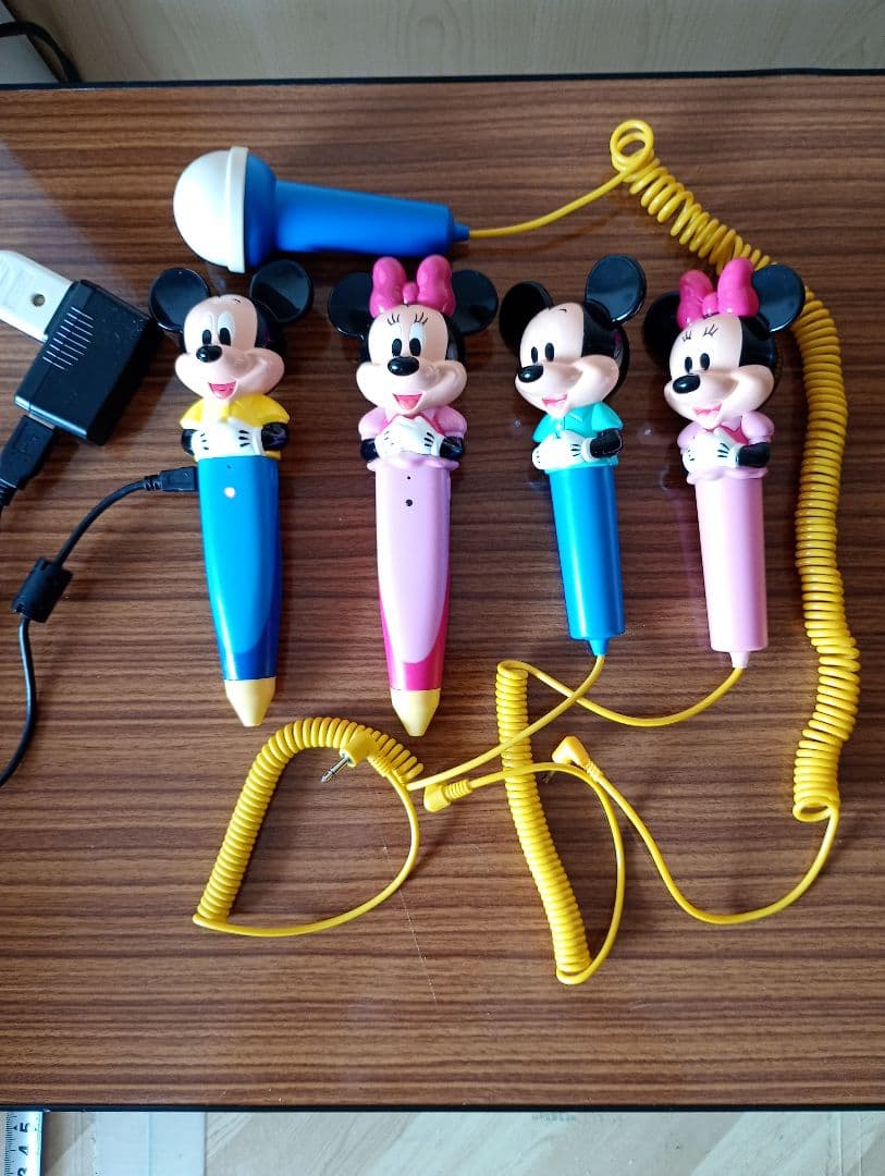 DWE ディズニー英語システム マジックペン２本、他　専用アダプター付き