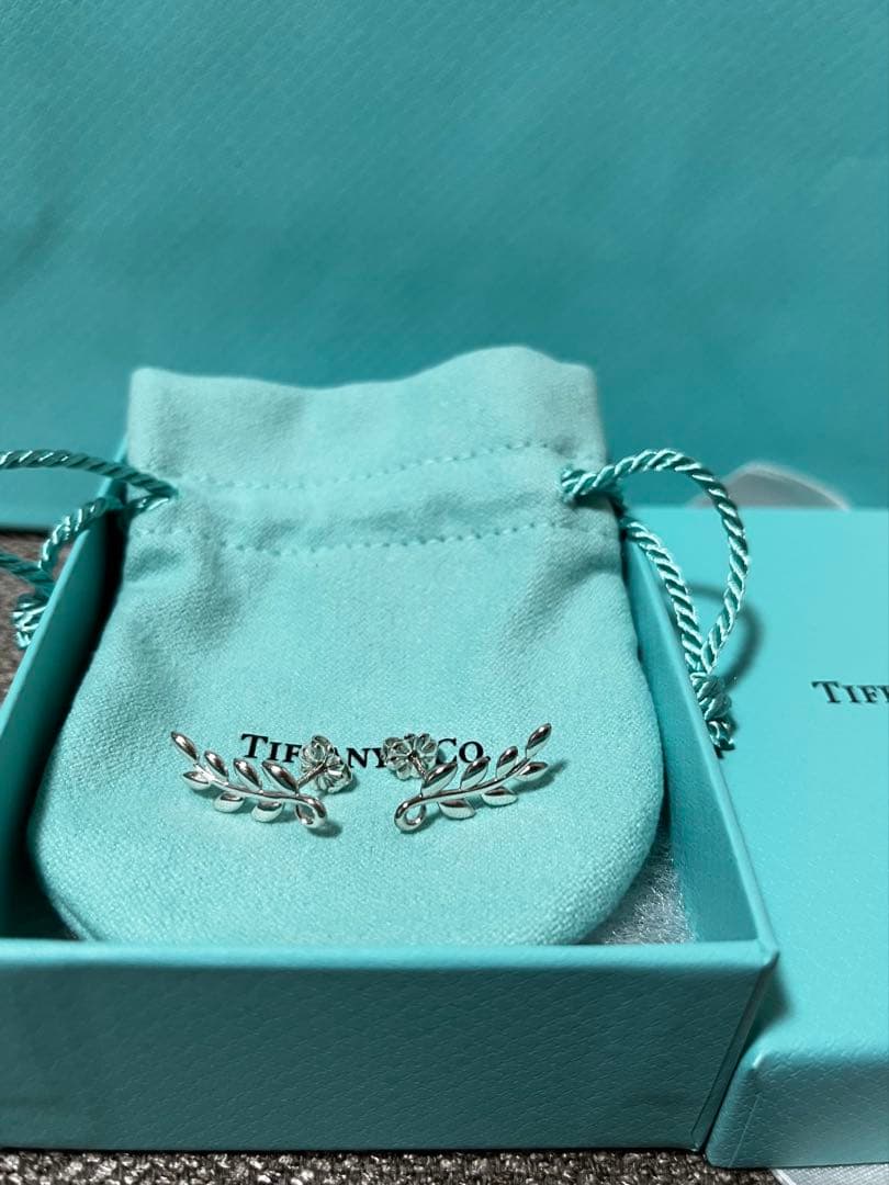 百貨店購入　ティファニー　パロマ・ピカソ オリーブリーフ ピアス　付属品あり