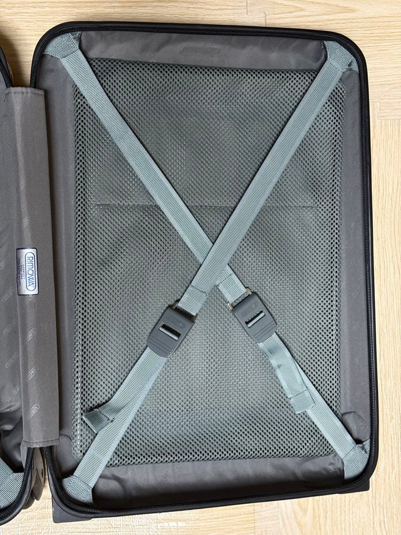 RIMOWAリモワ SALSAサルサ 859.52 33ℓ 2輪スーツケース