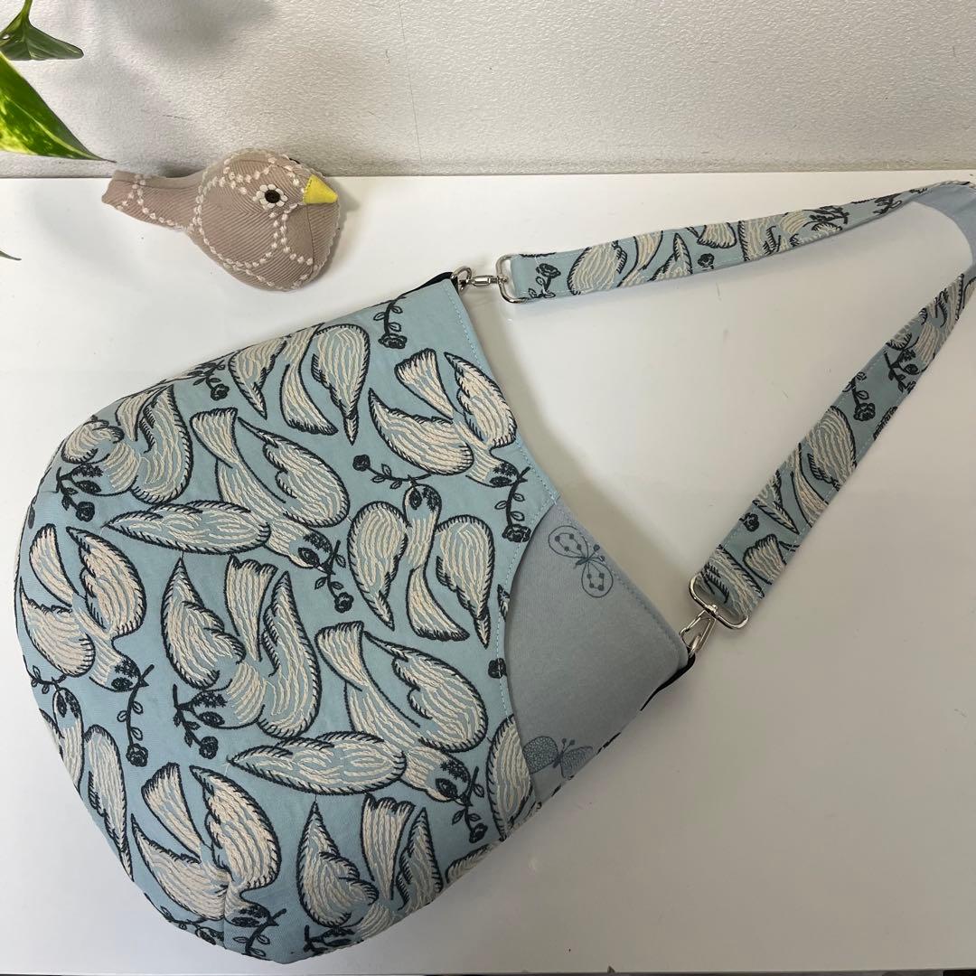 ミナペルホネン　ハンドメイドバッグ　まーるいショルダーバッグ