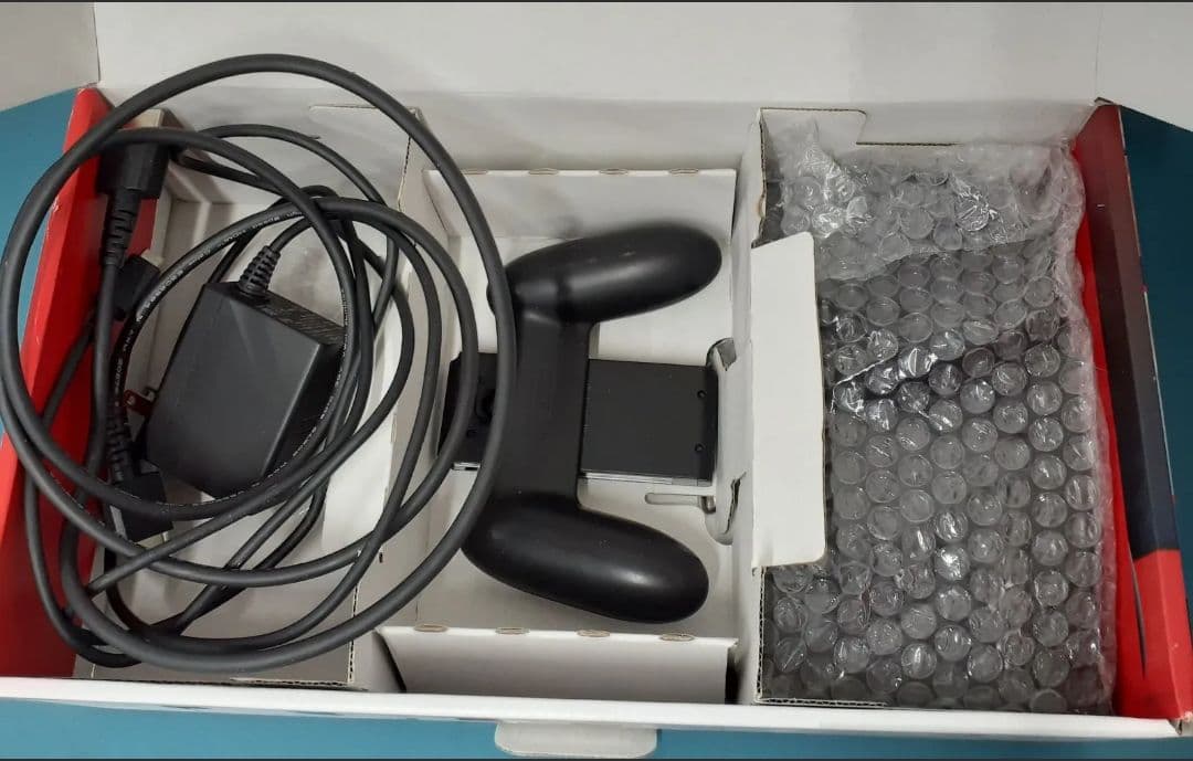 と*ん様 Nintendo Switch 本体 青/赤 ジョイコン付き