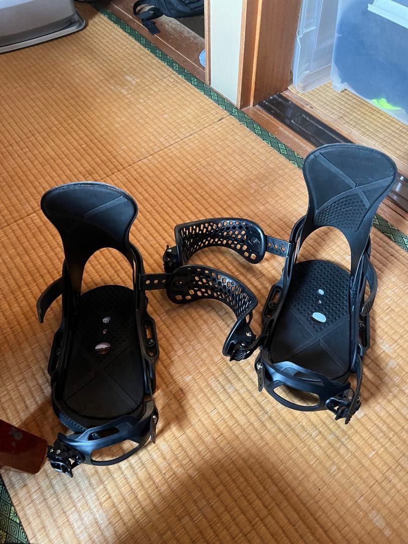 X-BASE EST Mサイズ　バートン　バインディング