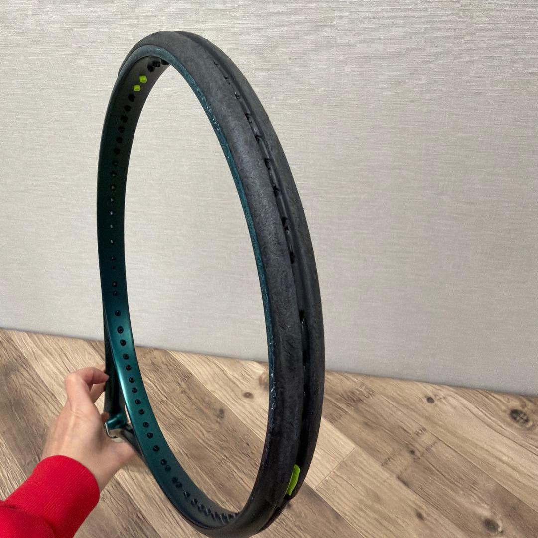 Wilson blade v9 100 グリップサイズ2 ブレード