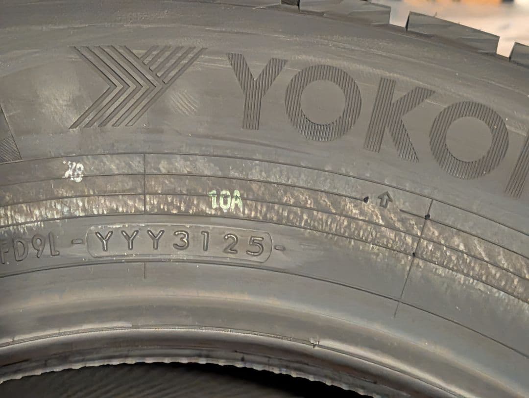 25年製 新品　スタッドレス　ヨコハマ　IG70 205/65R15 4本セット