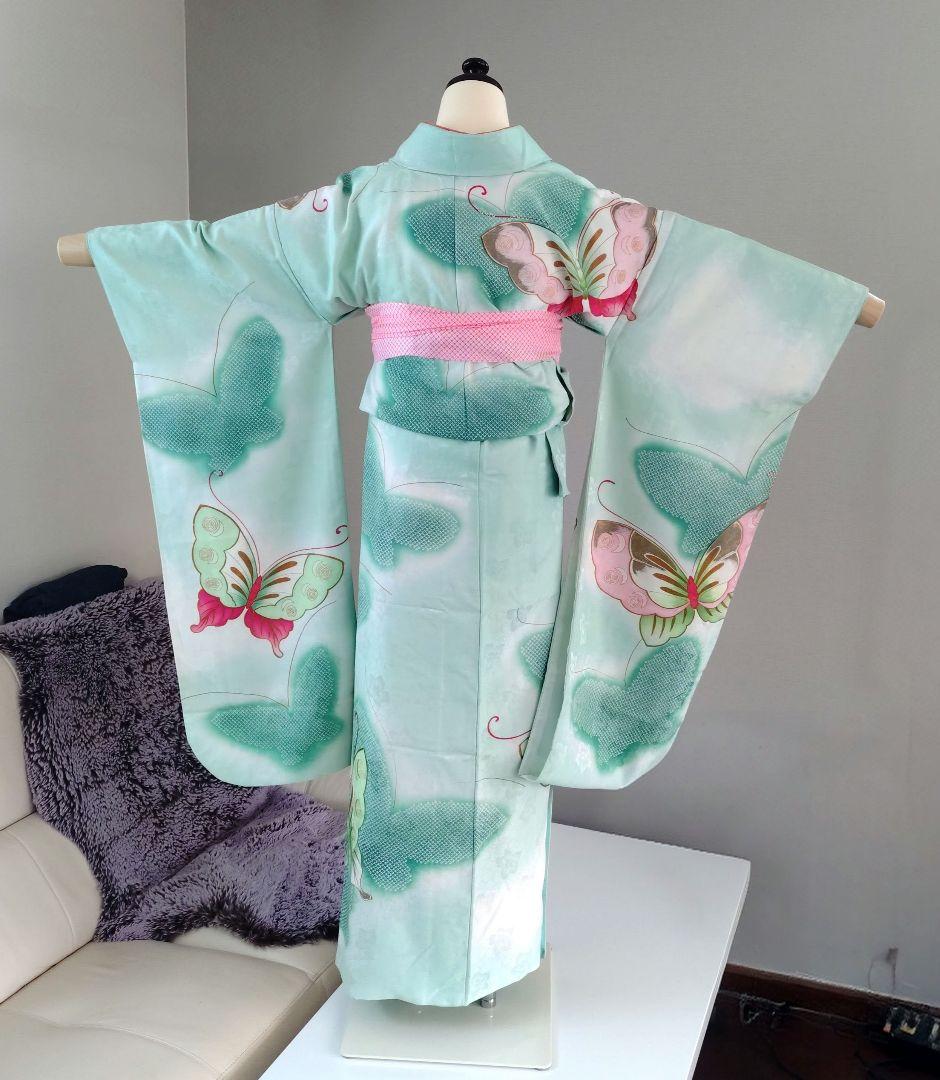 セール☆　振袖と作り帯など5点セット　ミントグリーンに蝶花　作り帯付け帯　刺繍
