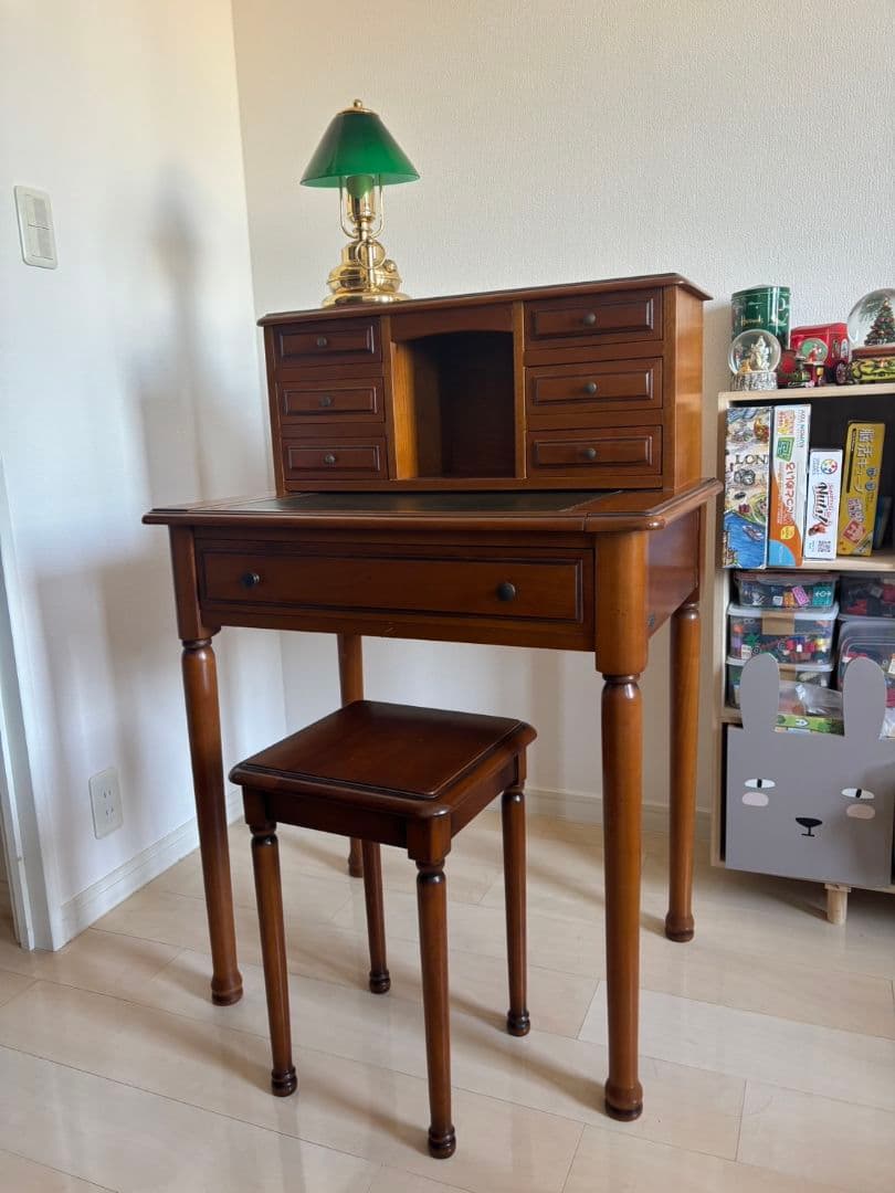 【波風ミナト】フランス製 木製デスク 引き出し付き