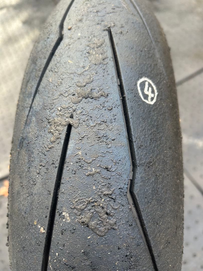 お*ー様 ピレリ　スーパーコルサ　V3 140 SC1 ④