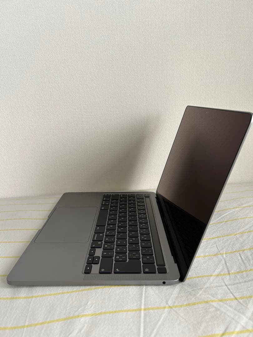 MacBook Pro 2023 M2 8GB 256GB 13インチ