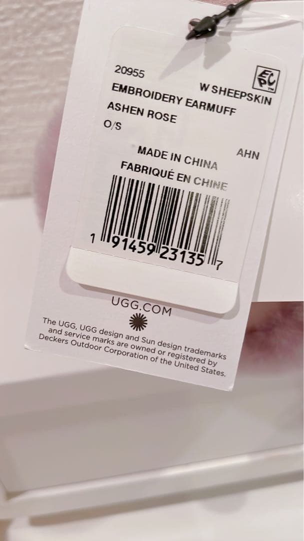 UGG アグ シープスキン　希少カラー PINK ピンク イヤマフ　イヤーマフ