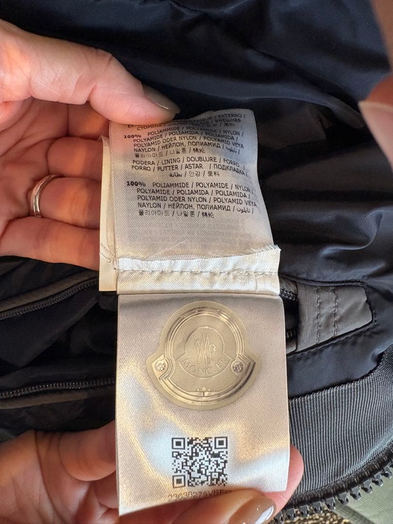 モンクレール MA1アウター