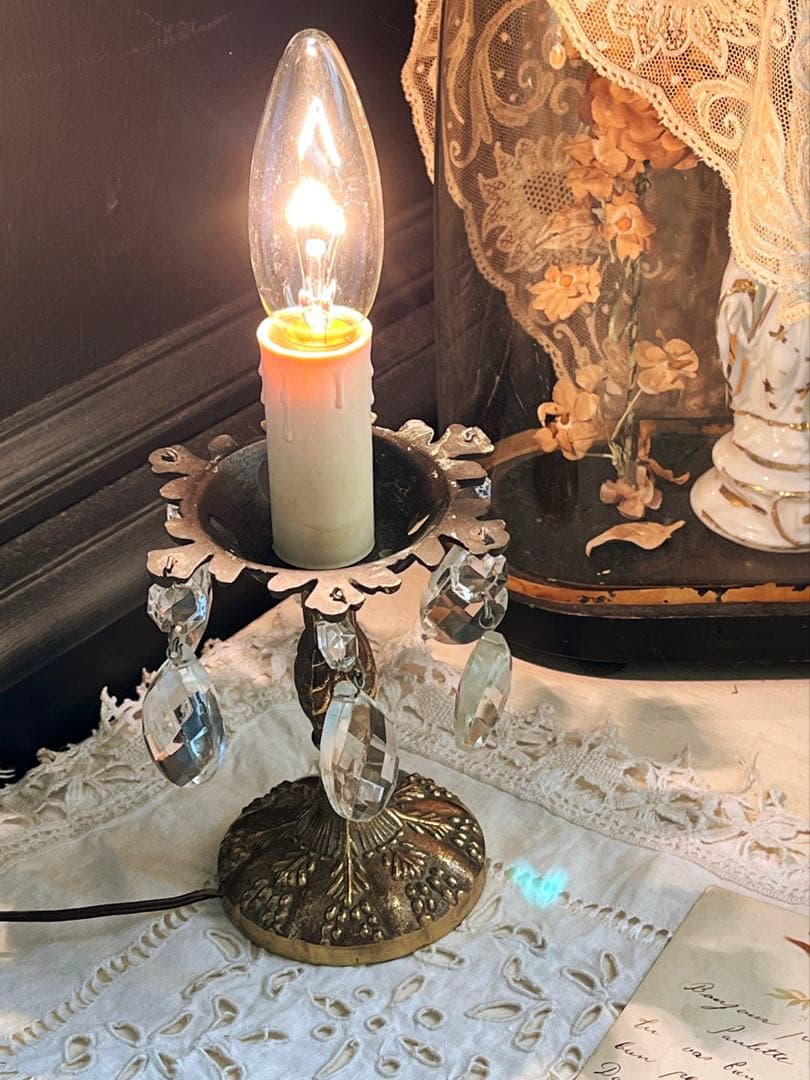 【美品】フランスアンティーク ブロンズ装飾 ガラスドロップ 卓上ランプ 3055