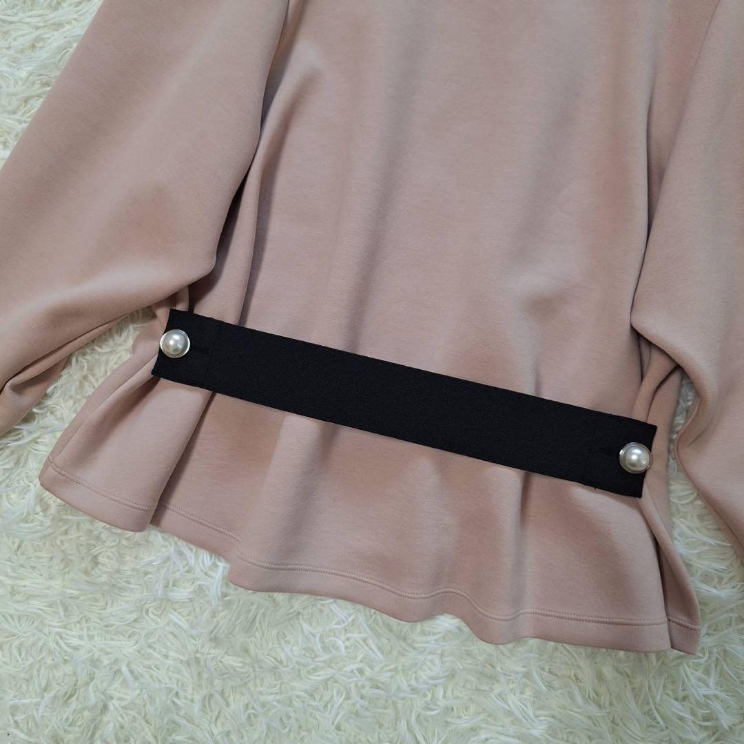 美品✨デイジーリンフォクシー 定価4万 エレガントバックフレアカットソー ピンク