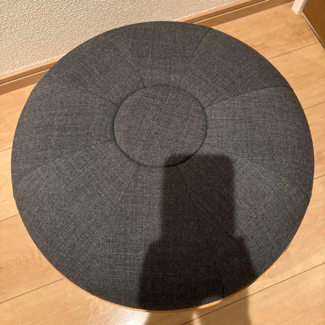 Fritz Hansen Pouf Small スレート