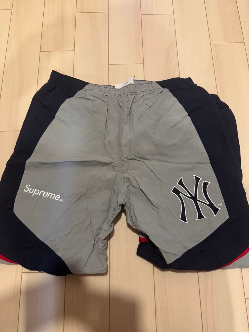 Supreme NYロゴ ジョガーパンツ