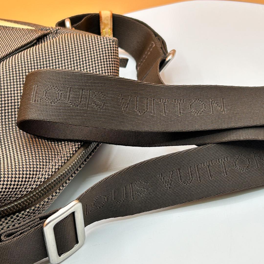 ルイヴィトン ダミエジェアン シタダンPM メッセンジャーバッグ