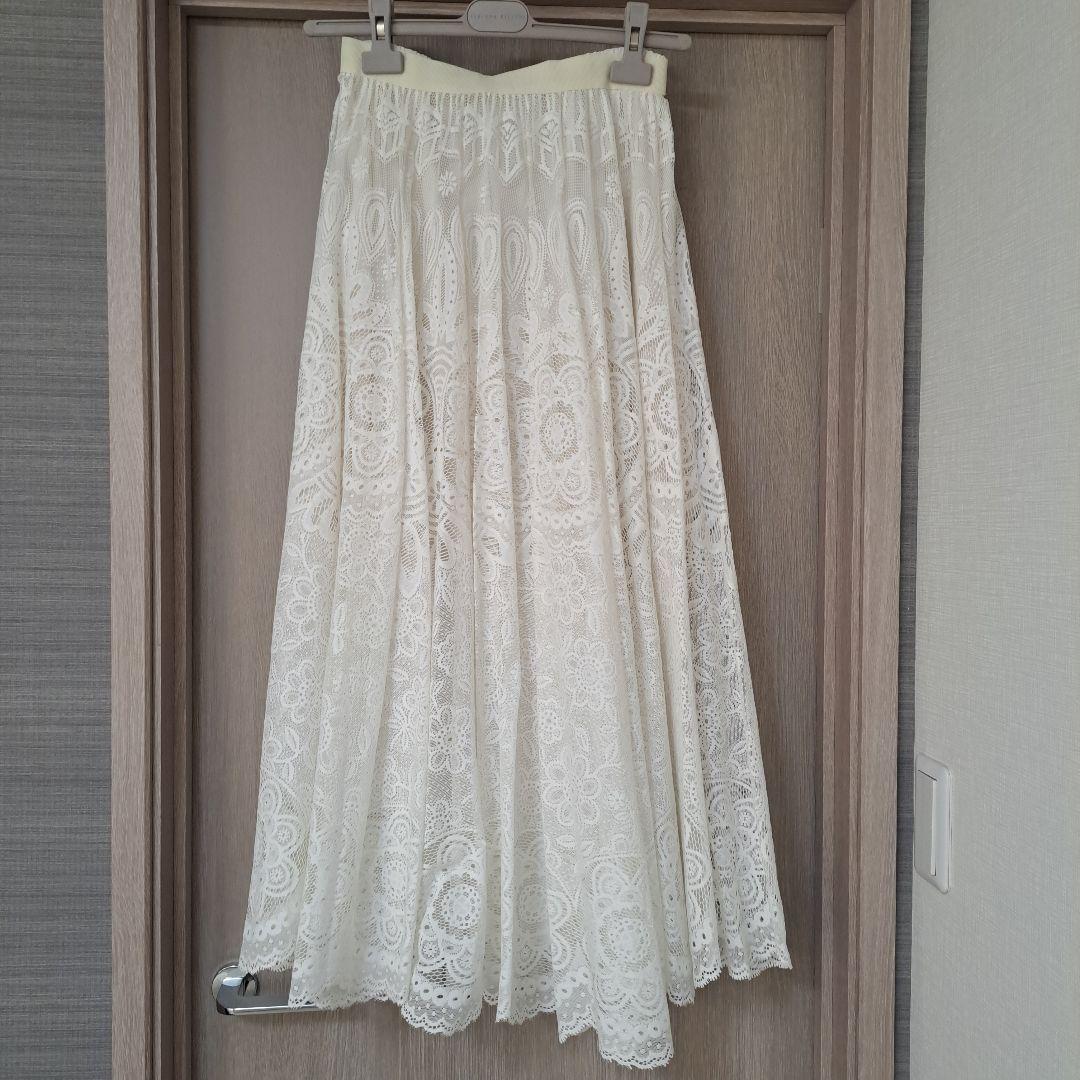 【お値下げしました】RED VALENTINO レーススカート