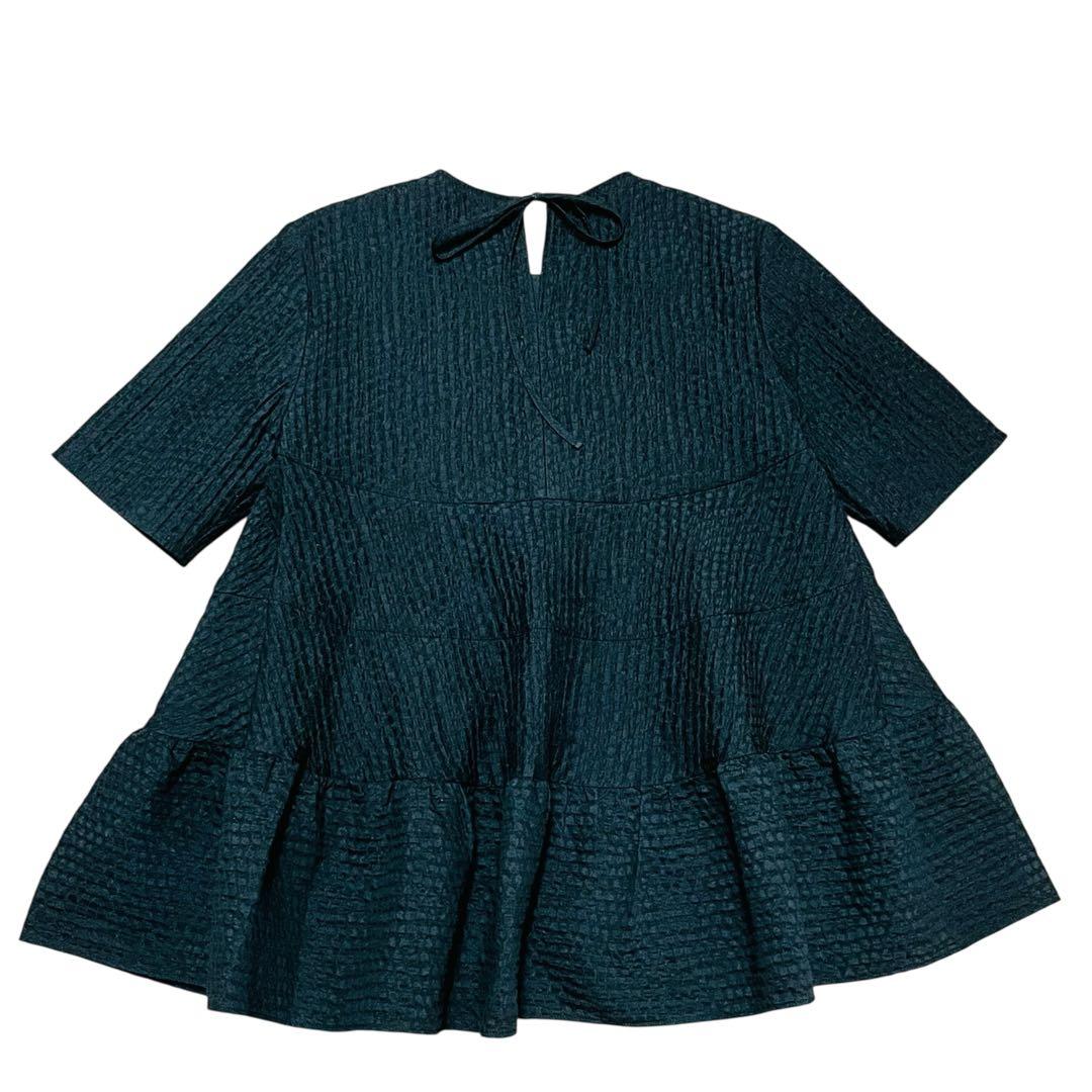極美品✨　yori ヨリ　フクレティアードブラウス　バックリボン　ジャガード