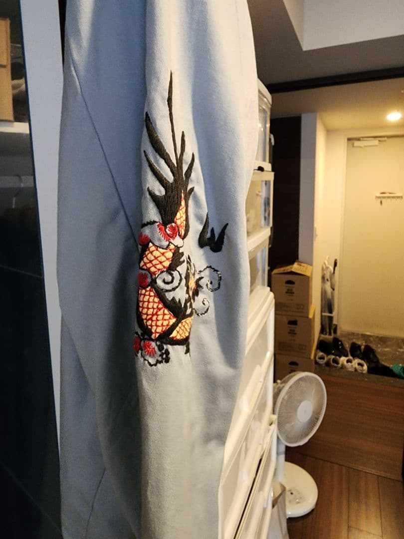 テーラー東洋　水色刺繍スカジャン ベトジャン　かわしまたかひろ着用