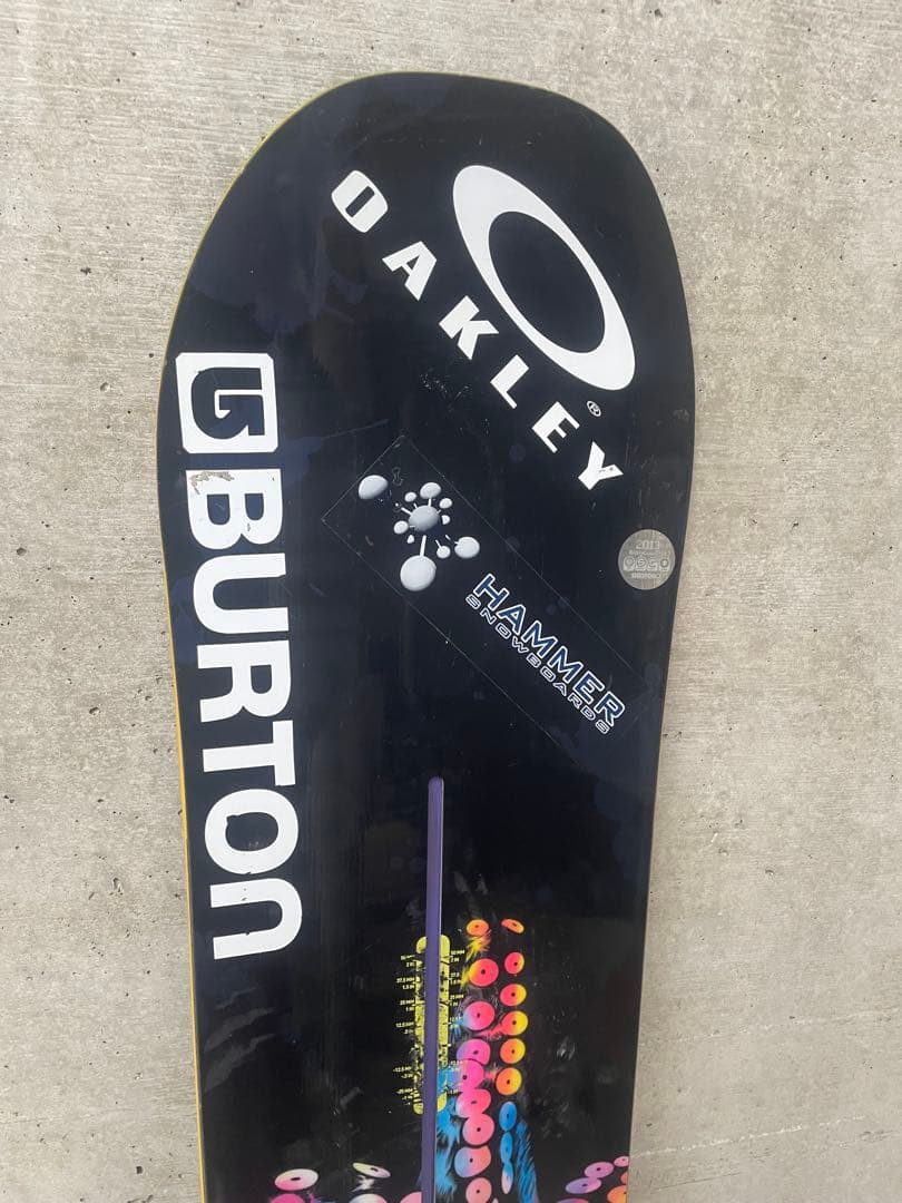 Burton ： dejavu